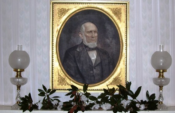 Asa Biggs Portrait at Christmas Photo