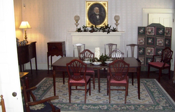 Asa Biggs dining room at Christmas Photo