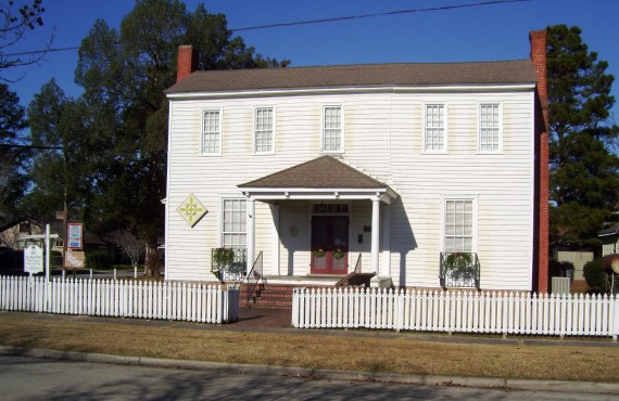 Biggs House at Christmas Photo