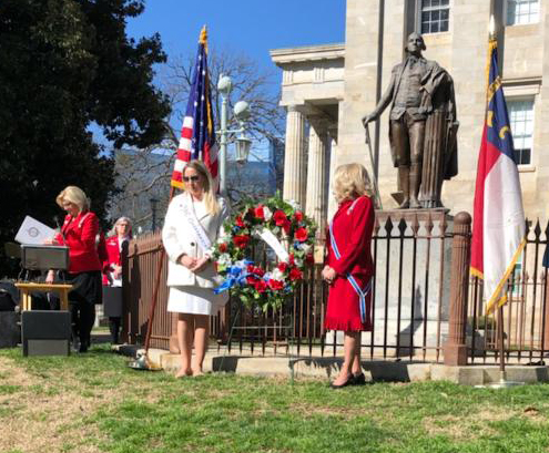 Wreath Laying at George Washington Statue